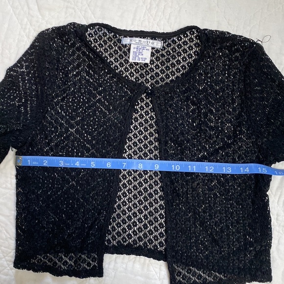 Cropped crochet cardigan - Picture 4 of 6